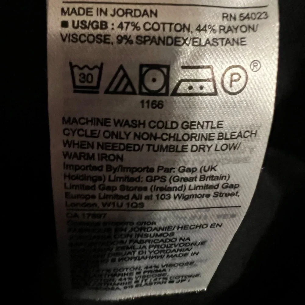 NWT Banana Republic Devon Curvy Skinny Black Pant 10 Petite - Picture 9 of 10